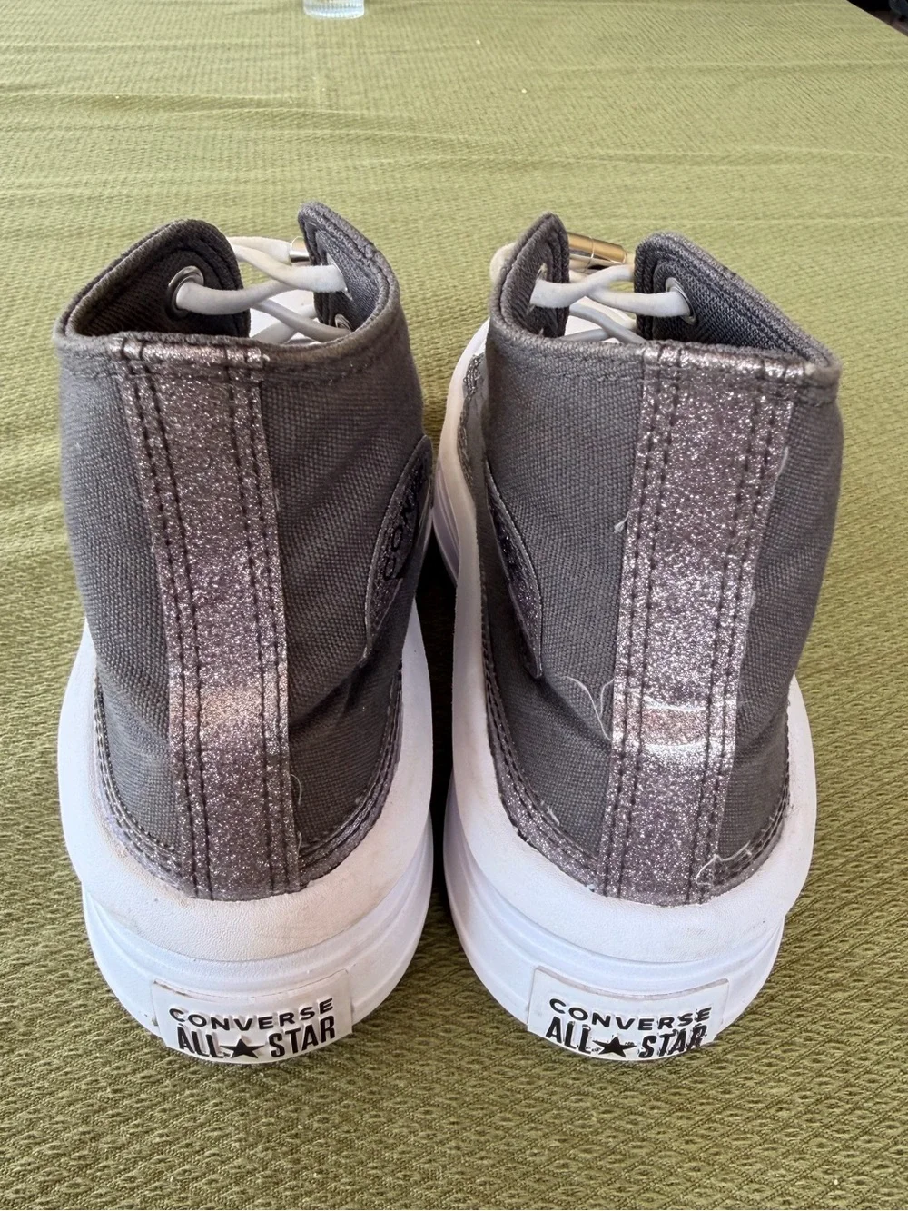 Converse high top